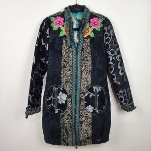 Desigual Floral Embroidered coat. Size S